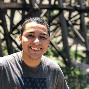 Meet your Posher, Leonel